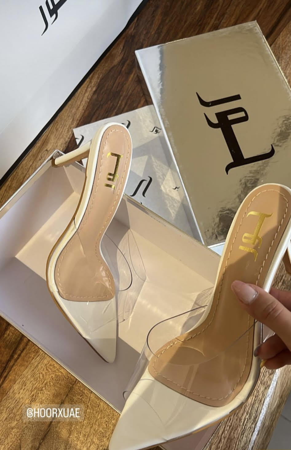 Cindy - All Colors (04)